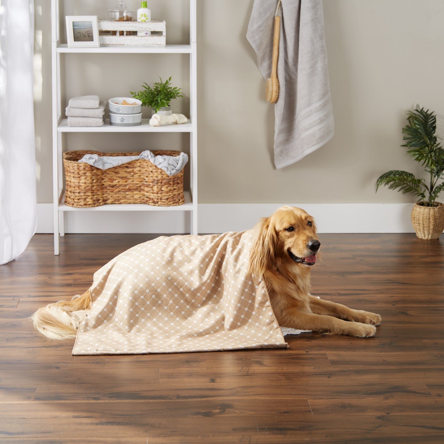 Large Microfiber Pet Towel - Printed Trellis, Taupe, 41x23.5"