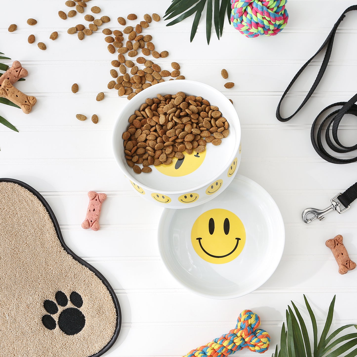 Pet Bowl Smiley Face Large 7.5Dx2.4H Set of 2