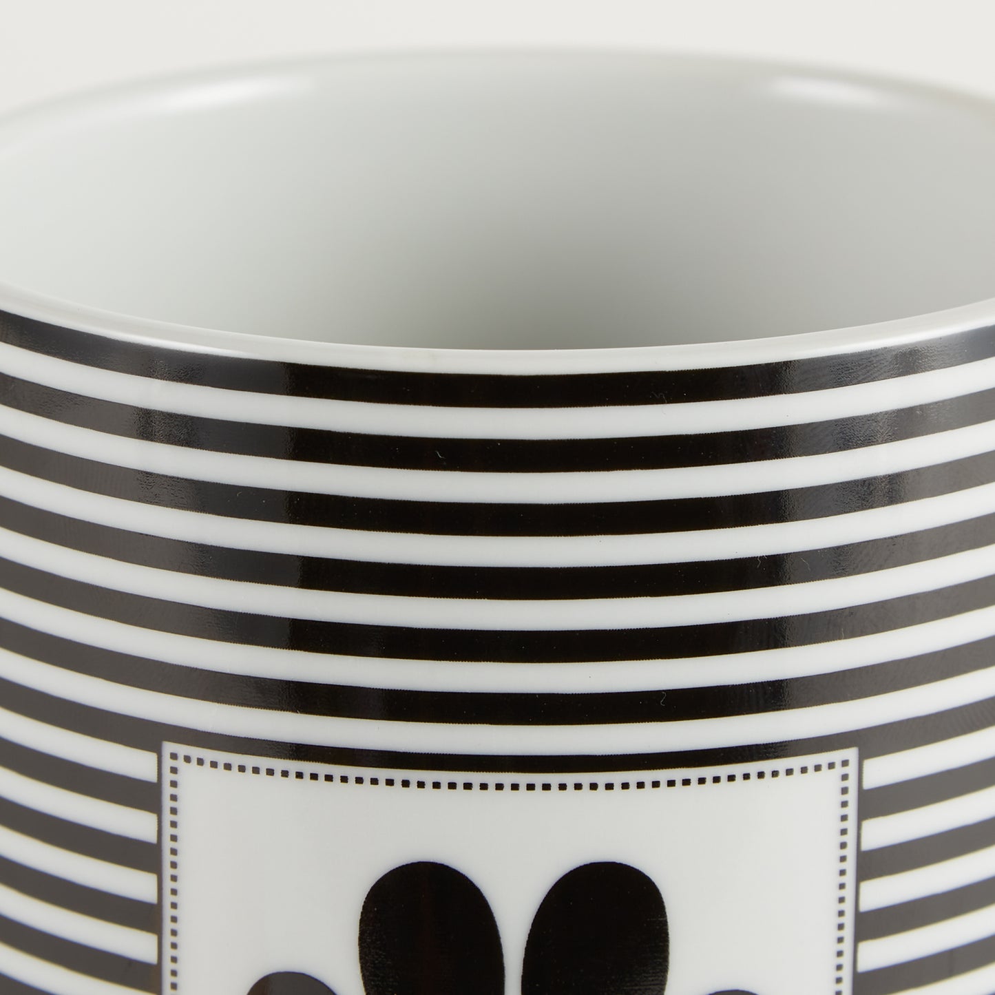 Black Striped Paw Patch Pet Treat Canister, 4.5 Cup Capacity