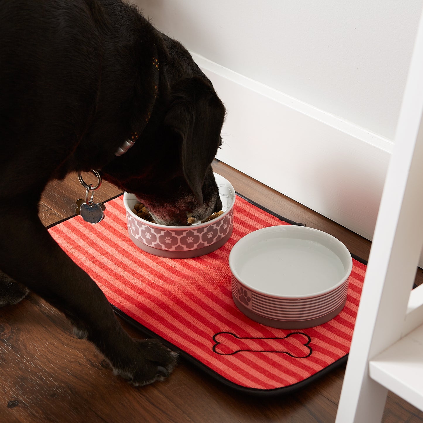 Red Stripe Embroidered Bone Pet Mat