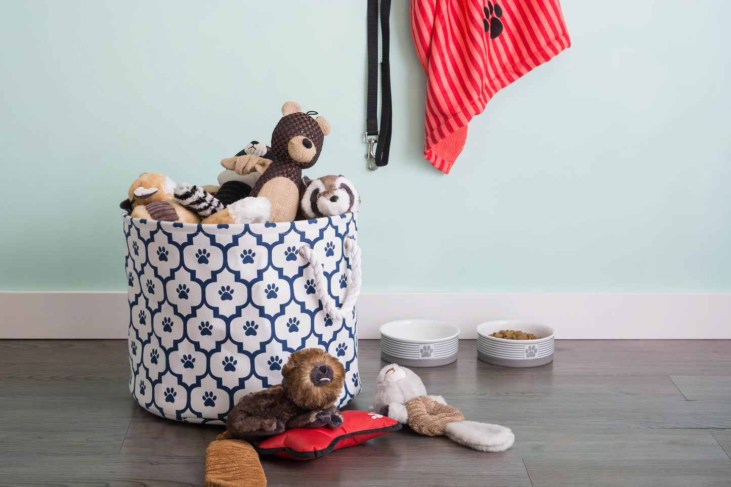 Polyester Pet Bin Paw Lattice Navy Round Medium 12X15X15
