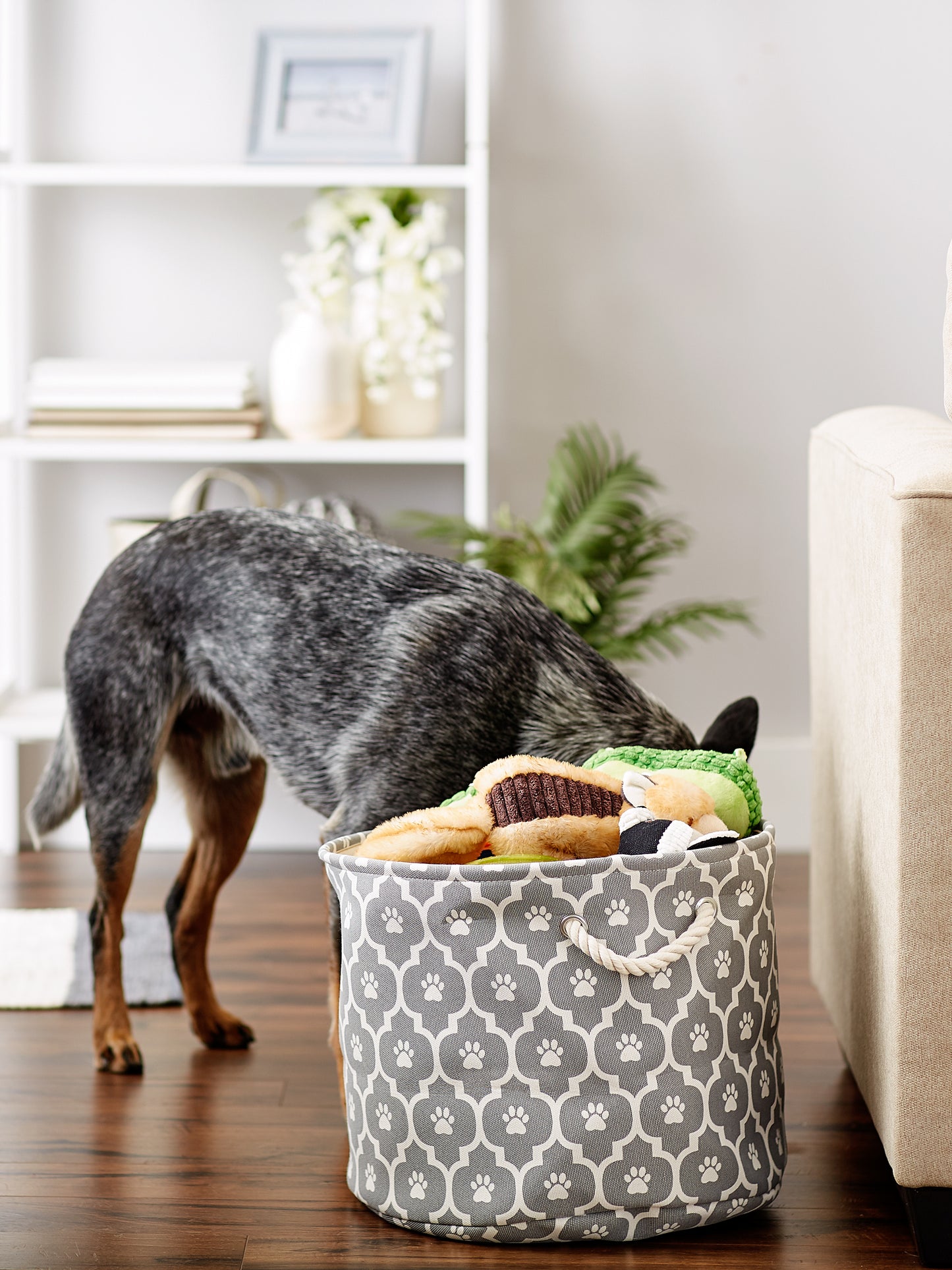 Bone Dry Pet Storage Bin, Lattice Paw Print, Gray, Medium Round - 15x12"