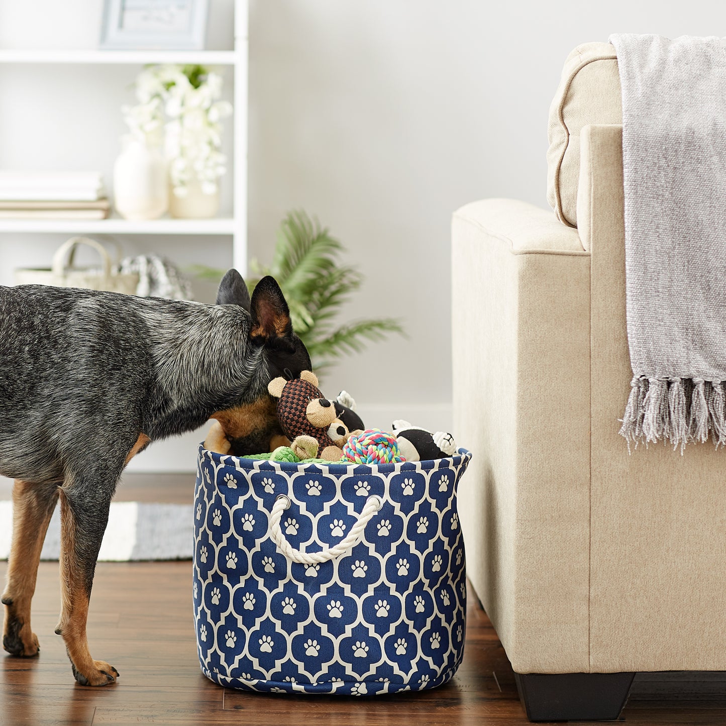 Bone Dry Pet Storage Bin, Lattice Paw Print, Nautical Blue, Medium Round - 15x12"