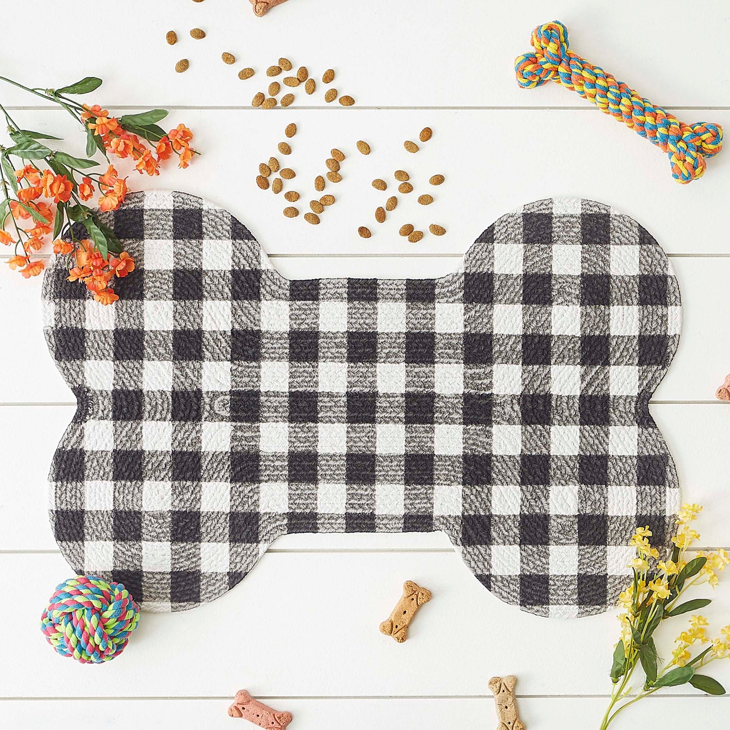 Black & White Buffalo Check Bone Shaped Pet Mat 16x24