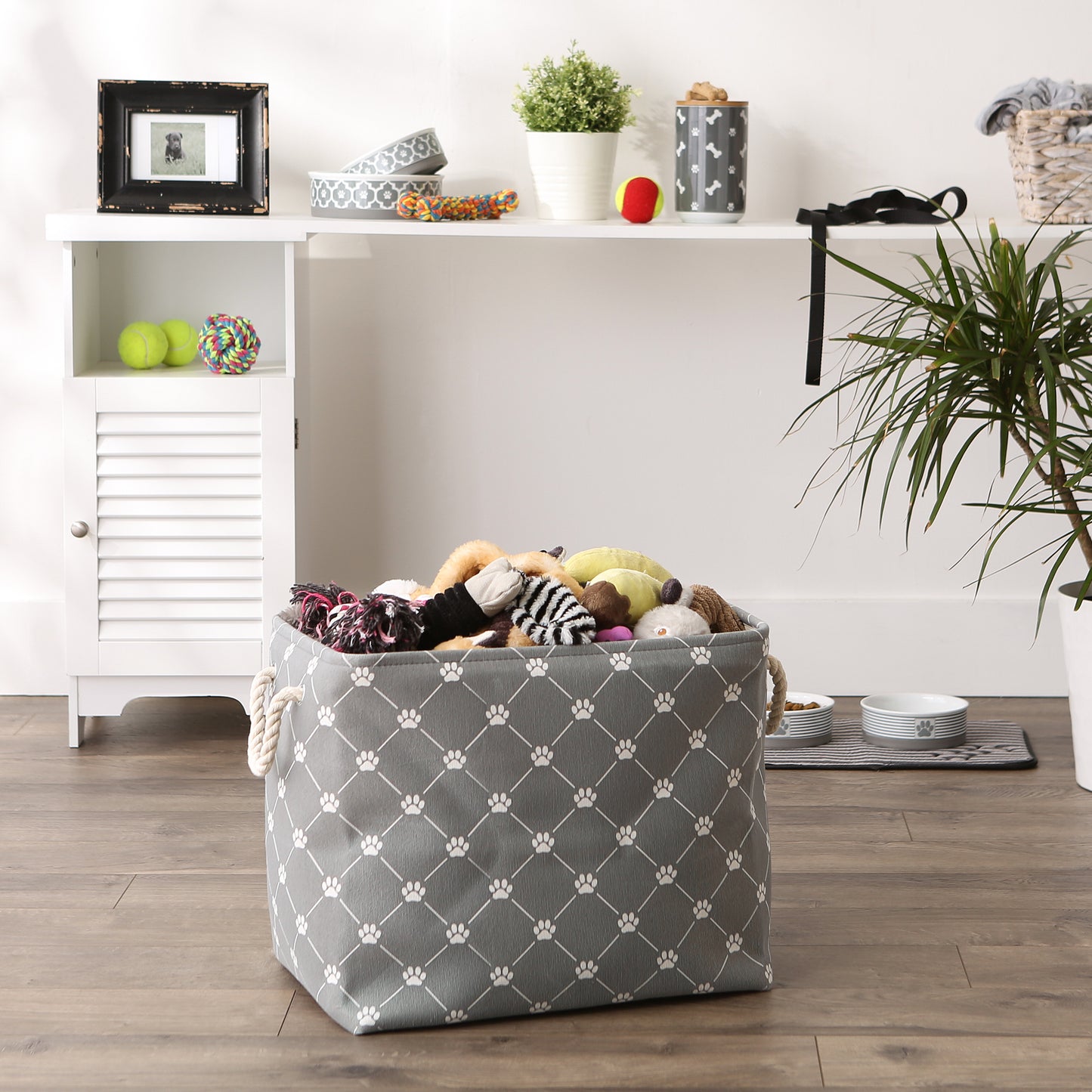 Bone Dry Collapsible Pet Storage Bin, Trellis Paw Print, Gray, Large - 17.5x12x15"