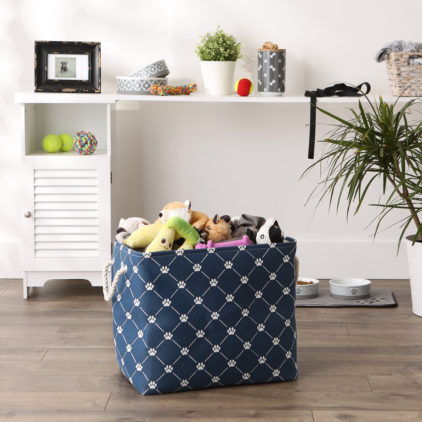 Bone Dry Collapsible Pet Storage Bin, Trellis Paw Print, Navy, Large - 17.5x12x15"