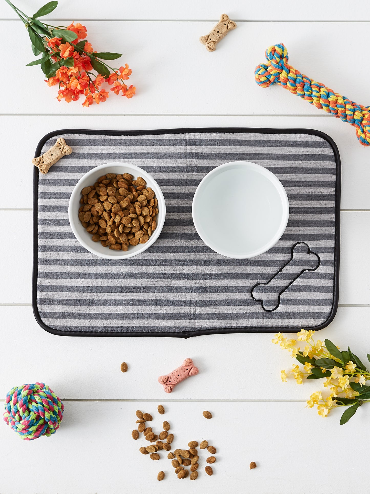 Gray Stripe Embroidered Bone Pet Mat